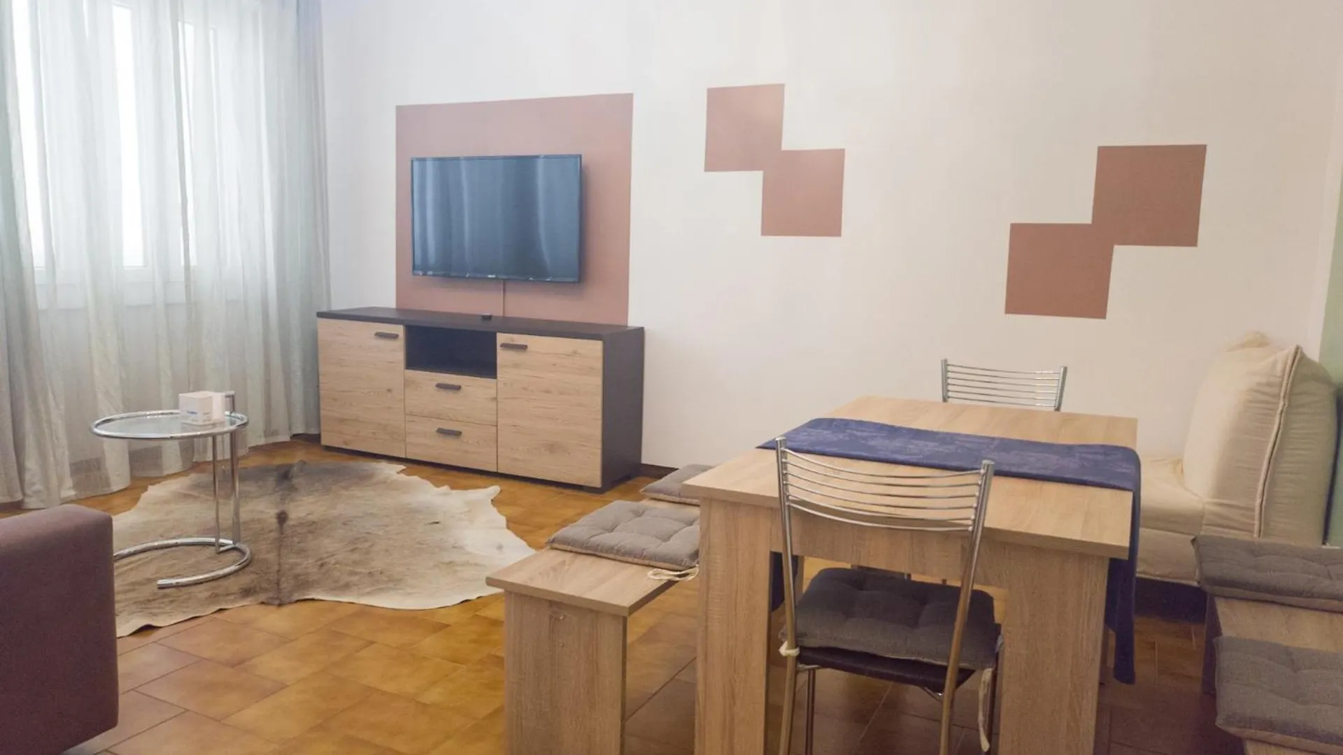 Apartment Bike House 5 